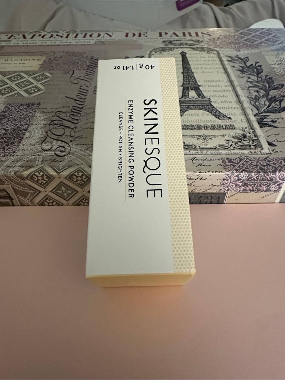 Enzyme Cleansing Powder - White & Cream